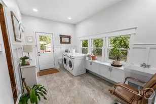 809 E Bolton St, Savannah, GA 31401 - Photo 22