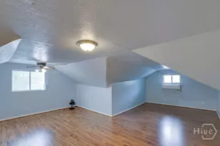 404 E 40th St, Savannah, GA 31401 - Photo 22