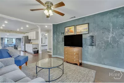 2106 Bolling Street, Savannah, GA 31404 - Photo 8