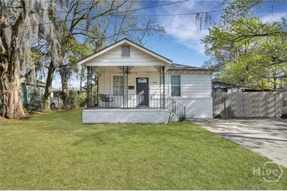 2106 Bolling Street, Savannah, GA 31404 - Photo 2