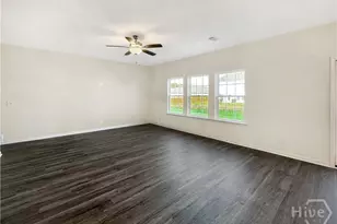 147 Pitchline Dr, Hinesville, GA 31313 - Photo 4