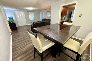 147 Camellia Ave, Savannah, GA 31408 - Photo 12