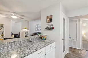 204 Kevin Dr, Savannah, GA 31406 - Photo 8