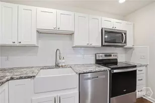 1921 Lloyd St, Savannah, GA 31405 - Photo 8