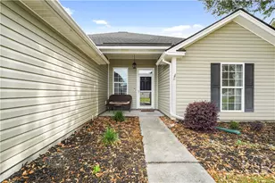 176 Scarlett Ln, Richmond Hill, GA 31324 - Photo 2