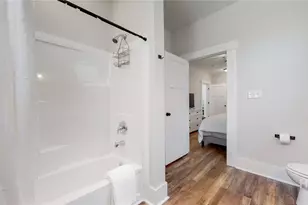 430 Lawton Ave, Savannah, GA 31404 - Photo 20