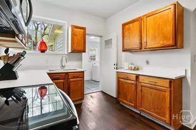 710 E 50th Street, Savannah, GA 31405 - Photo 16