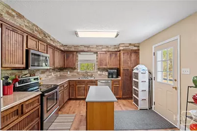 325 Groveland Nevils Road, Pembroke, GA 31321 - Photo 8