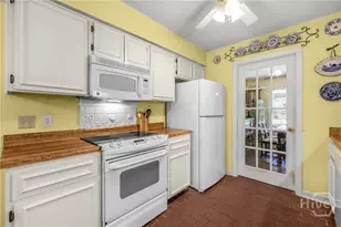 12 Sutton Rd, Savannah, GA 31419 - Photo 14