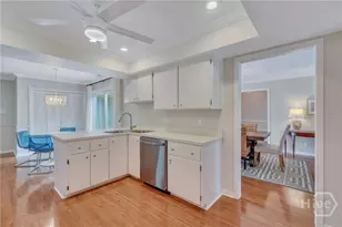 10 Henry Clay Ct, Savannah, GA 31411 - Photo 16