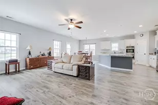 25 Swallow Tail Cir, Savannah, GA 31405 - Photo 6
