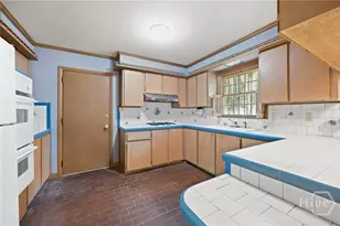 603 Windsor Rd, Savannah, GA 31419 - Photo 14