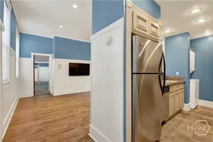 105 W Oglethorpe Ave, Savannah, GA 31401 - Photo 6