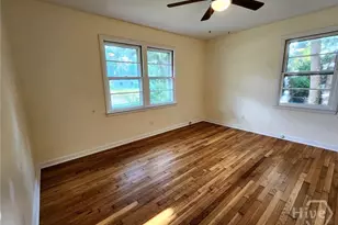 2108 E 65th St, Savannah, GA 31404 - Photo 6