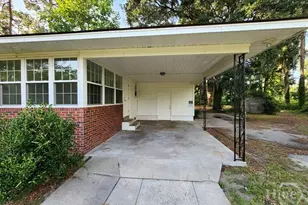 2108 E 65th St, Savannah, GA 31404 - Photo 2
