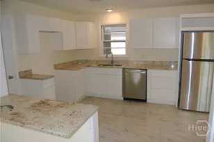 2108 E 65th St, Savannah, GA 31404 - Photo 14