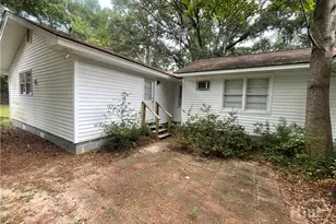 2108 E 65th St, Savannah, GA 31404 - Photo 22