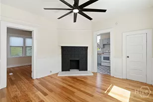 1016 E Bolton St, Savannah, GA 31401 - Photo 6