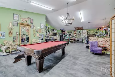 302 W Victory Drive, Savannah, GA 31405 - Photo 22