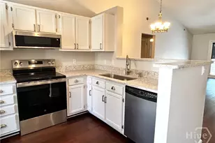 52 Bull River Bluff Dr, Savannah, GA 31410 - Photo 8