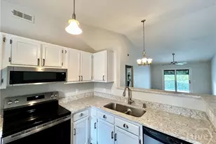 52 Bull River Bluff Dr, Savannah, GA 31410 - Photo 10