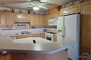 127 Lake Shore Dr, Savannah, GA 31419 - Photo 10