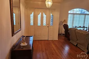 127 Lake Shore Dr, Savannah, GA 31419 - Photo 6