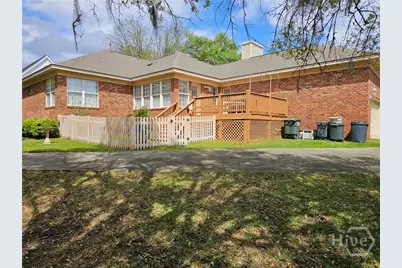 127 Lakeshore Drive, Savannah, GA 31419 - Photo 4