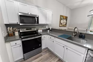 34 Travertine Cir, Savannah, GA 31419 - Photo 10