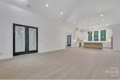 712 Southbridge Boulevard, Savannah, GA 31405 - Photo 12
