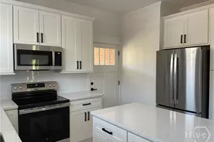 1014 E Anderson St, Savannah, GA 31401 - Photo 8