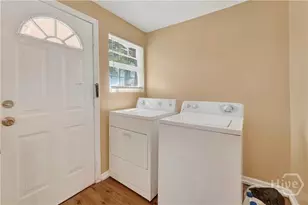 901 W 52nd St, Savannah, GA 31405 - Photo 16