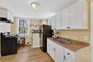 901 W 52nd St, Savannah, GA 31405 - Photo 4