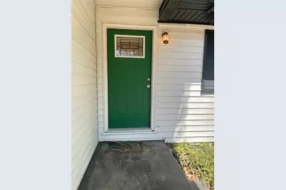 32 Pine Drive, Savannah, GA 31405 - Photo 2