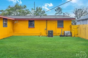 114 W 61st St, Savannah, GA 31401 - Photo 48