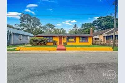 114 W 61st Street, Savannah, GA 31401 - Photo 1