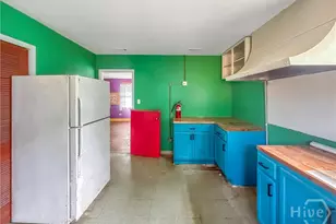 114 W 61st St, Savannah, GA 31401 - Photo 14