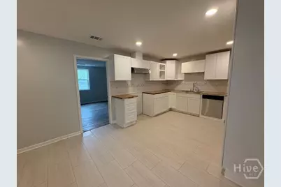 3305 Florence Street, Savannah, GA 31405 - Photo 4