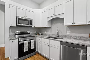 311 W 39th St, Savannah, GA 31401 - Photo 14