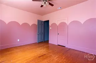 801 E 36th St, Savannah, GA 31401 - Photo 16
