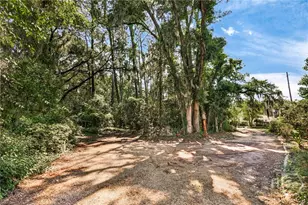 289 Center Dr, Savannah, GA 31406 - Photo 10