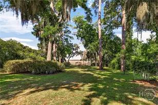 289 Center Dr, Savannah, GA 31406 - Photo 48