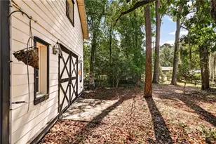 289 Center Dr, Savannah, GA 31406 - Photo 8