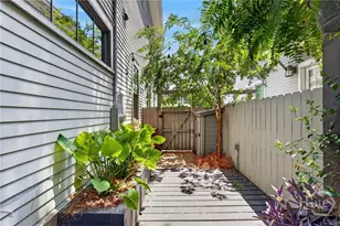 2315 Barnard St, Savannah, GA 31401 - Photo 24