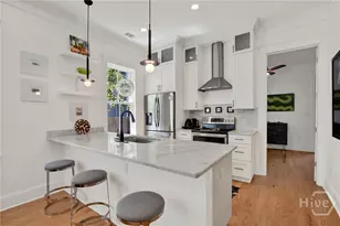 2315 Barnard St, Savannah, GA 31401 - Photo 6