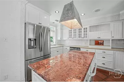 26 Hemingway Drive, Savannah, GA 31411 - Photo 8