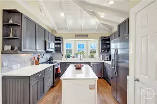 204 Lovell Ave, Tybee Island, GA 31328 - Photo 14