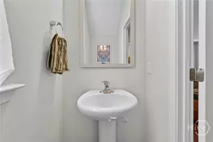 224 Flagler Dr, Savannah, GA 31419 - Photo 8
