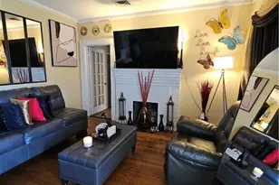 2010 Bolling St, Savannah, GA 31404 - Photo 4