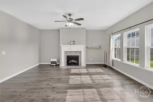 217 W W Winn Ave, Hinesville, GA 31313 - Photo 8